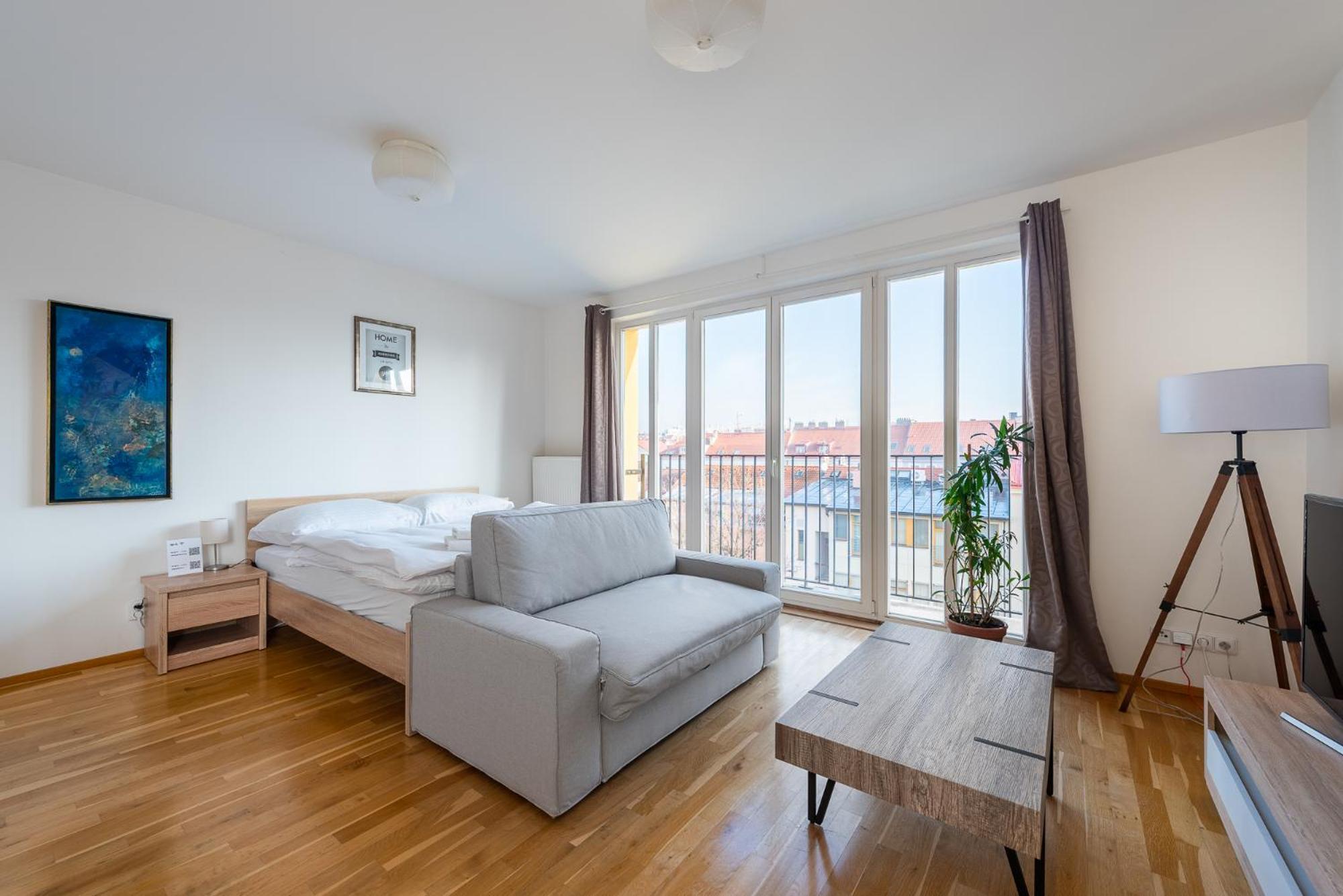 Sunny Safron Apartment Prag Exteriör bild